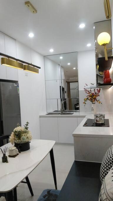 Love Home-Luxuryapart 2Bed-Pool&Sunrise View-5'Trang Tien Hue Zewnętrze zdjęcie